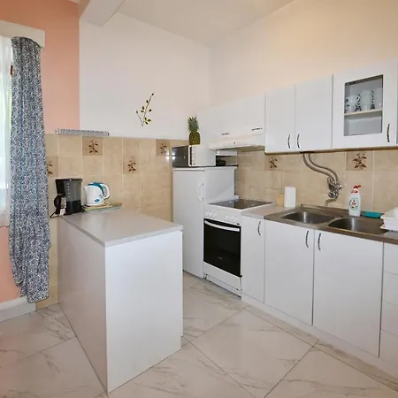 Apartments Ella Porec Exterior photo