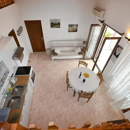 Apartments Ella Porec Exterior photo